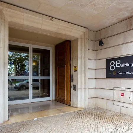 아파트 8 Building Serviced By The River 리스본