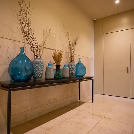 8 Building Serviced By The River Lisboa